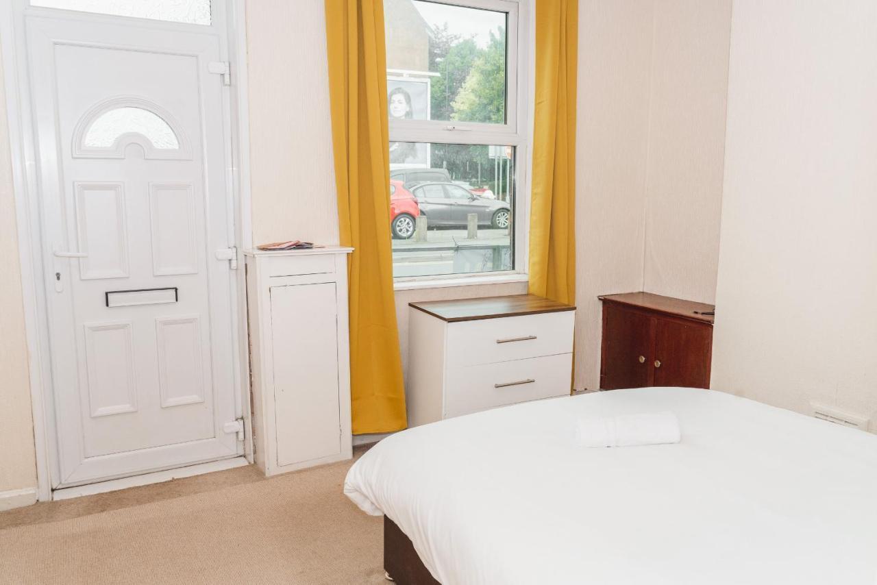 City Rooms In Stoke City Εξωτερικό φωτογραφία